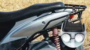 ヘルメットホルダー