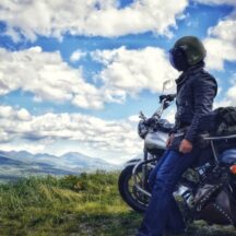 バイクツーリングで疲労が溜まる原因とは？快適性を上げる対処方法も