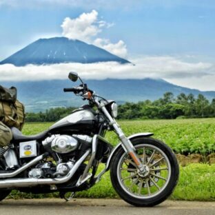 ツーリングの荷物をきれいに見せたい！バイクへの積み方のコツを解説